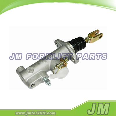 Brake Master Cylinder 32051-01690(32051-01700)