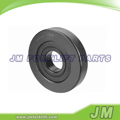 Mast roller 61236-13601-71; 63358-13601-71