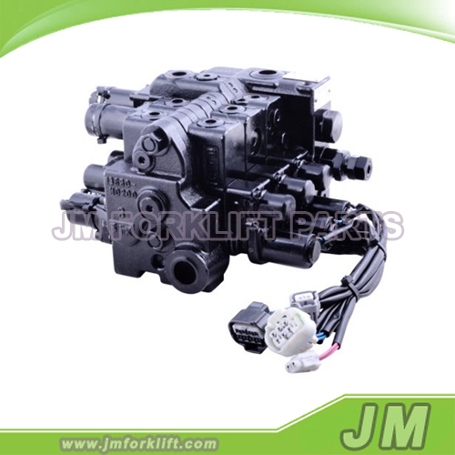 TOYOTA 8FBN Multi-way valve assembly 67620-26560-71